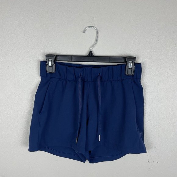 lululemon On the Fly Luxtreme Onyx Blue Athletic Shorts size 4 - Picture 3 of 8